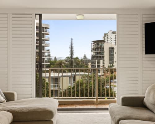 gold-coast-2-bedroom-ocean-view-apartment (4)