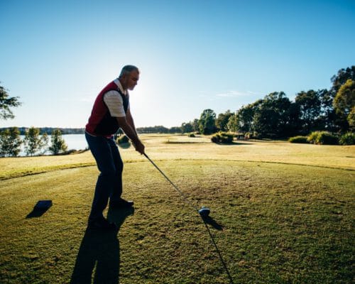 man-playing-golf